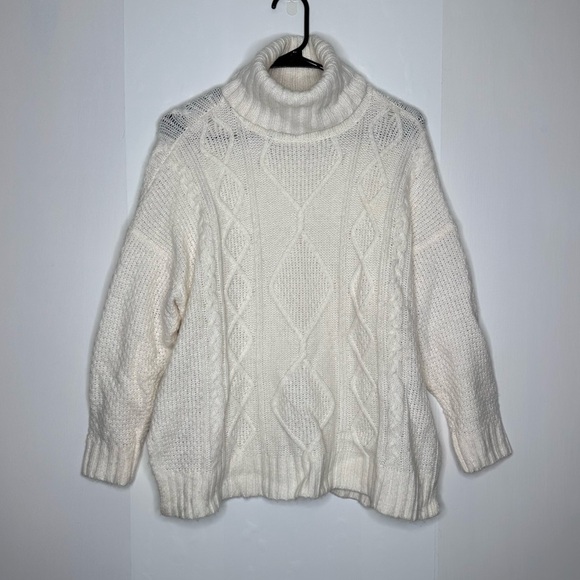 Aerie white chunky knit turtleneck pullover sweater size extra small - Picture 1 of 3